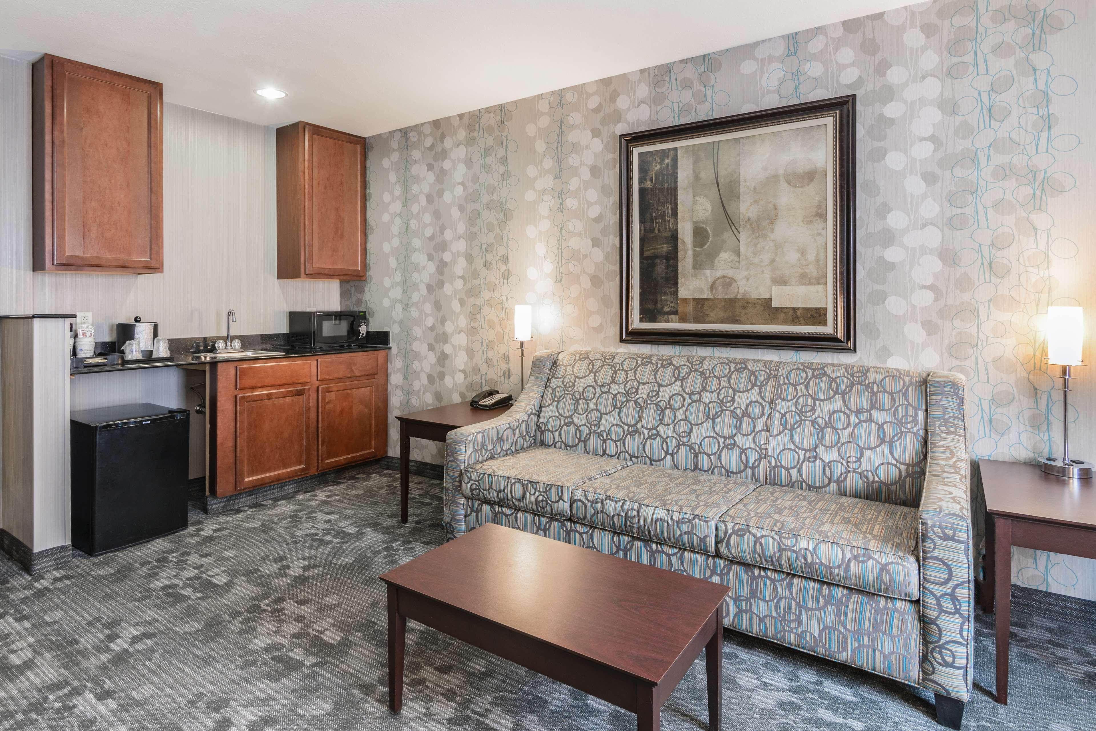 Best Western Concord Inn&Suites Exterior foto